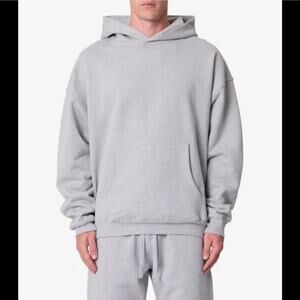 New MNML everyday men’s hoodie gray size small